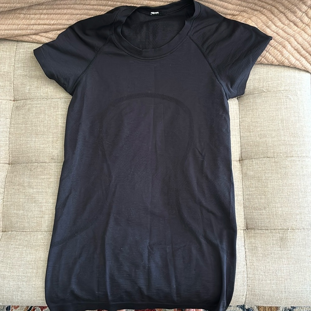 Lululemon active top